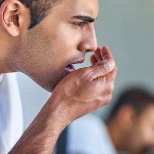 Hlito com gosto de acetona indica jejum prolongado ou  sinal de diabetes